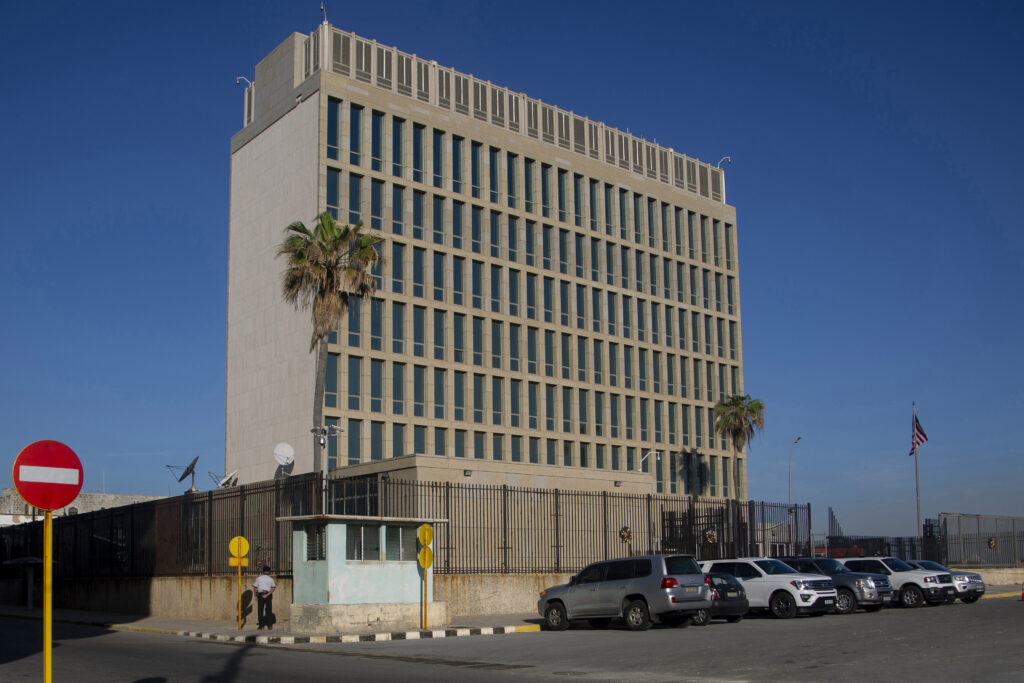 House Republicans
challenge Biden on Havana Syndrome