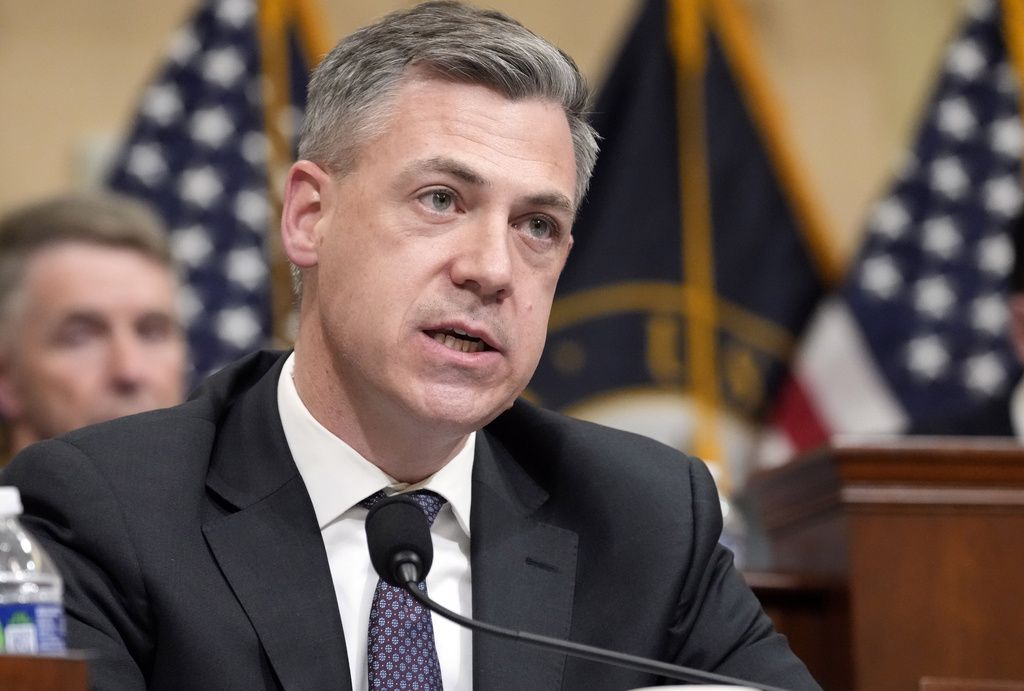 Support for larger
child tax credit spreads to Senate GOP