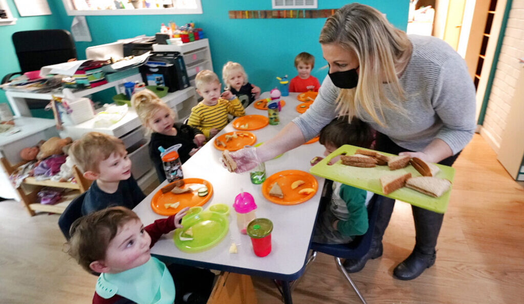 Should day care be
like preschool or like Aunt Susie’s playroom?