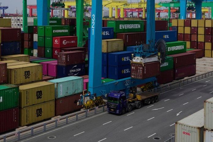 Free trade is the only
way to prosperity