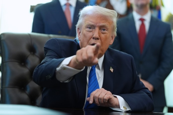 Trump should go for
regime change in Iran